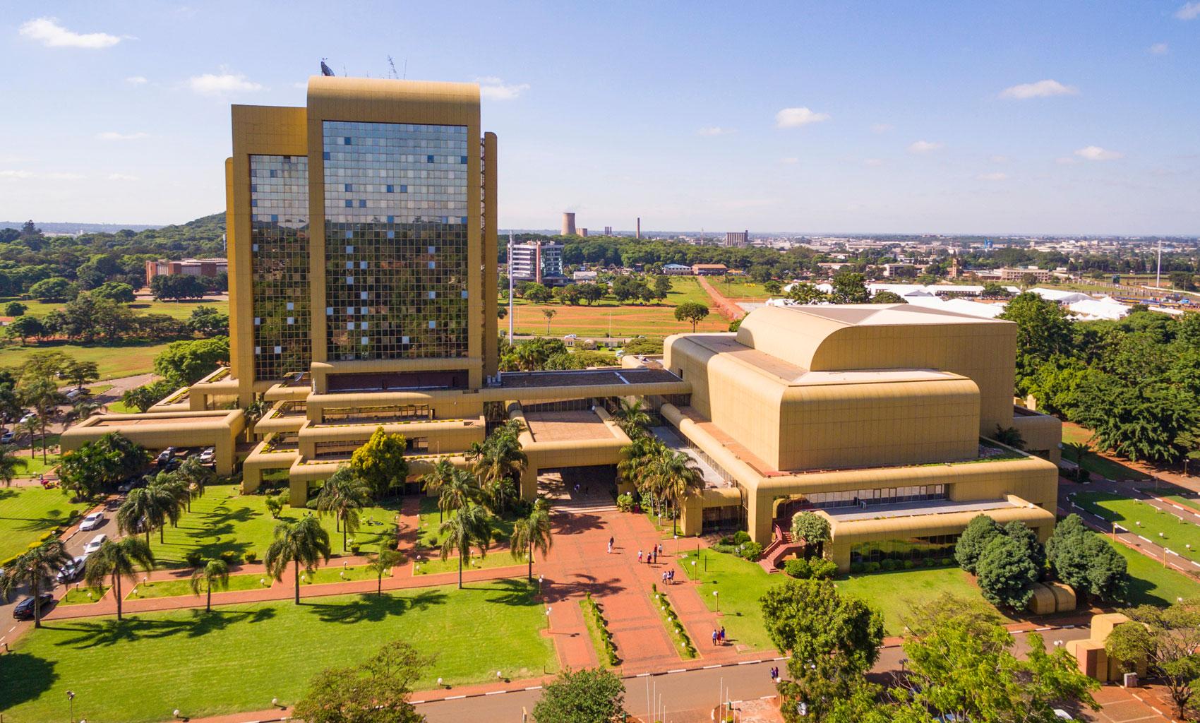 Rainbow Towers Hotel & Conference Centre Harare Esterno foto