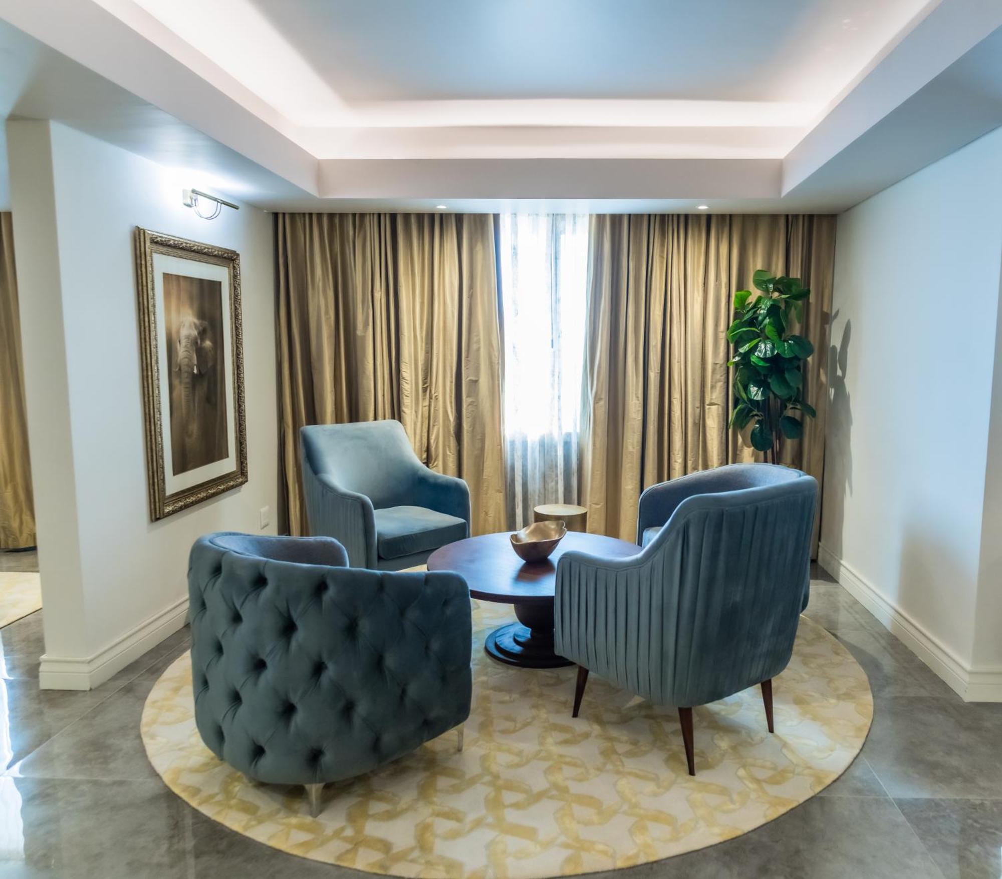 Rainbow Towers Hotel & Conference Centre Harare Esterno foto